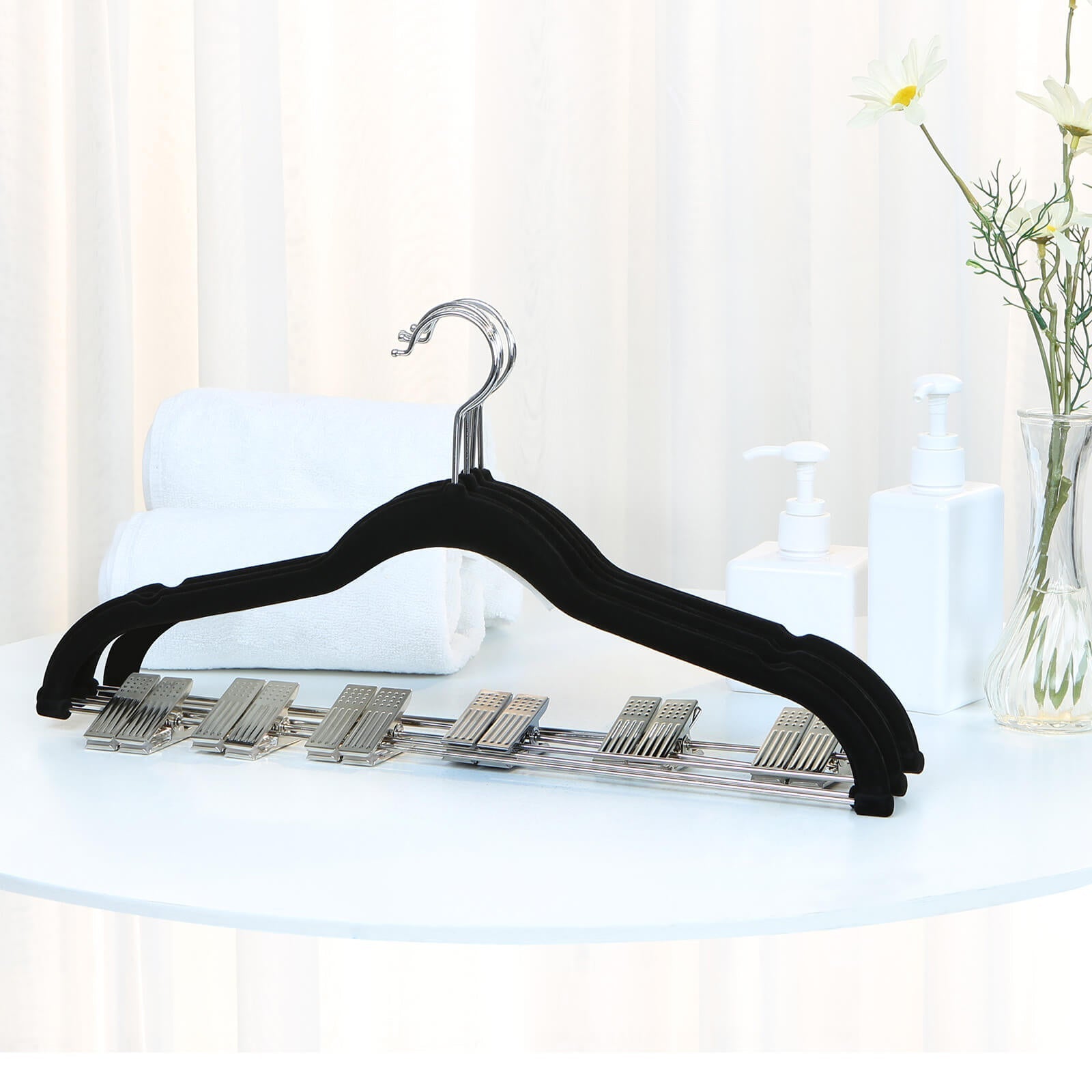 Velvet Trouser Hangers - Velvet - Grey - Non-Slip with Bar and Clips