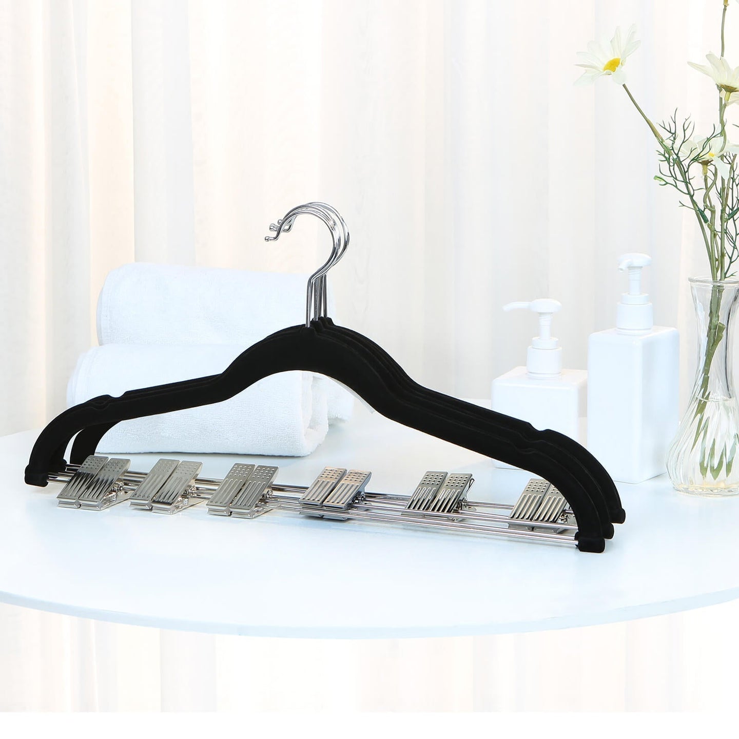 Velvet Trouser Hangers - Velvet - Grey - Non-Slip with Bar and Clips