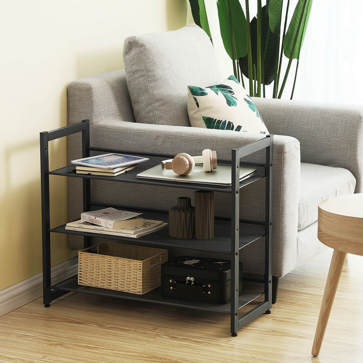 3 Tier Shoe Rack - Metal Mesh - Black - Stackable Design for 9 Pairs of Shoes