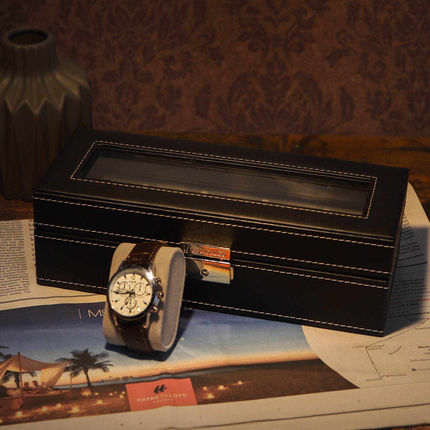 Watch Display Box - Lockable with 5 Slots - Glass - Black