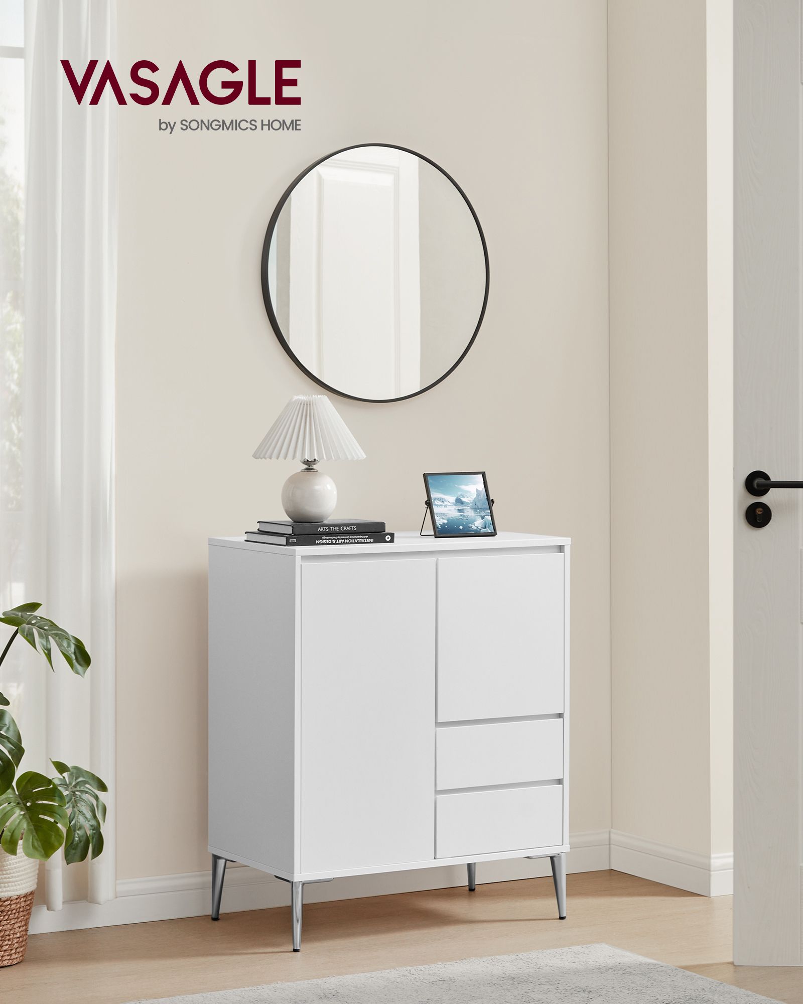 Sideboard - Wood - Modern Brown - Adjustable Shelves and Drawers