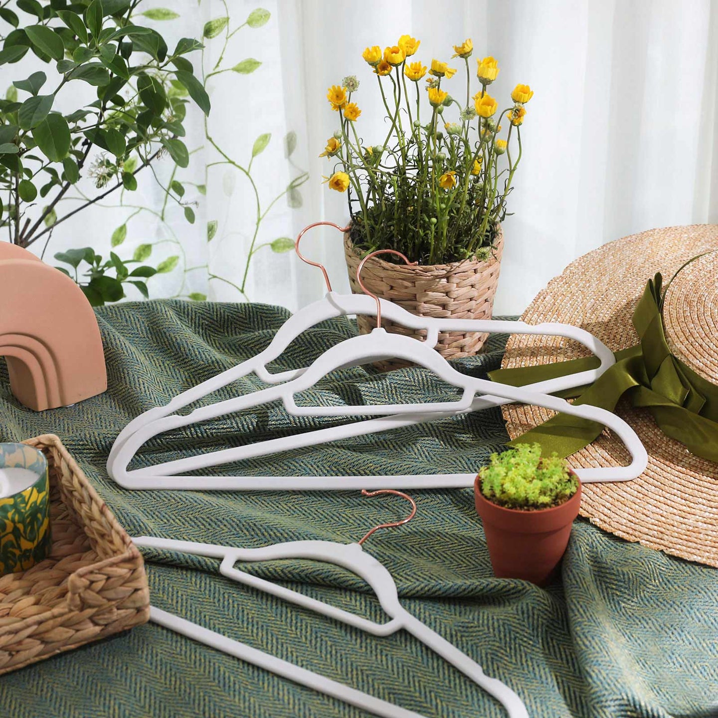 Non-Slip Velvet Clothes Hangers - 50 Pack - White - Space Saving Design with Rose Gold Swivel Hook