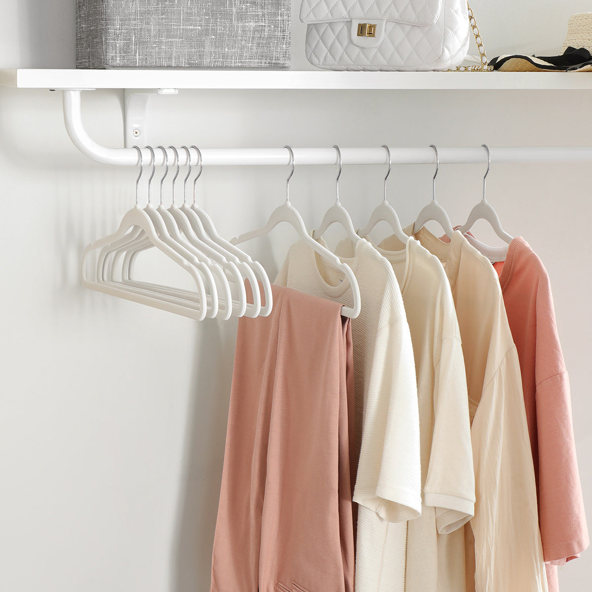 Set of 50 Velvet Non-Slip Hangers - White - Durable with 360° Swivel Hooks