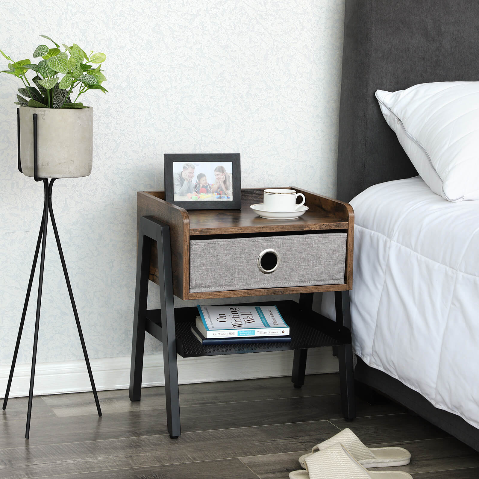 Side Table - Metal - Rustic Brown