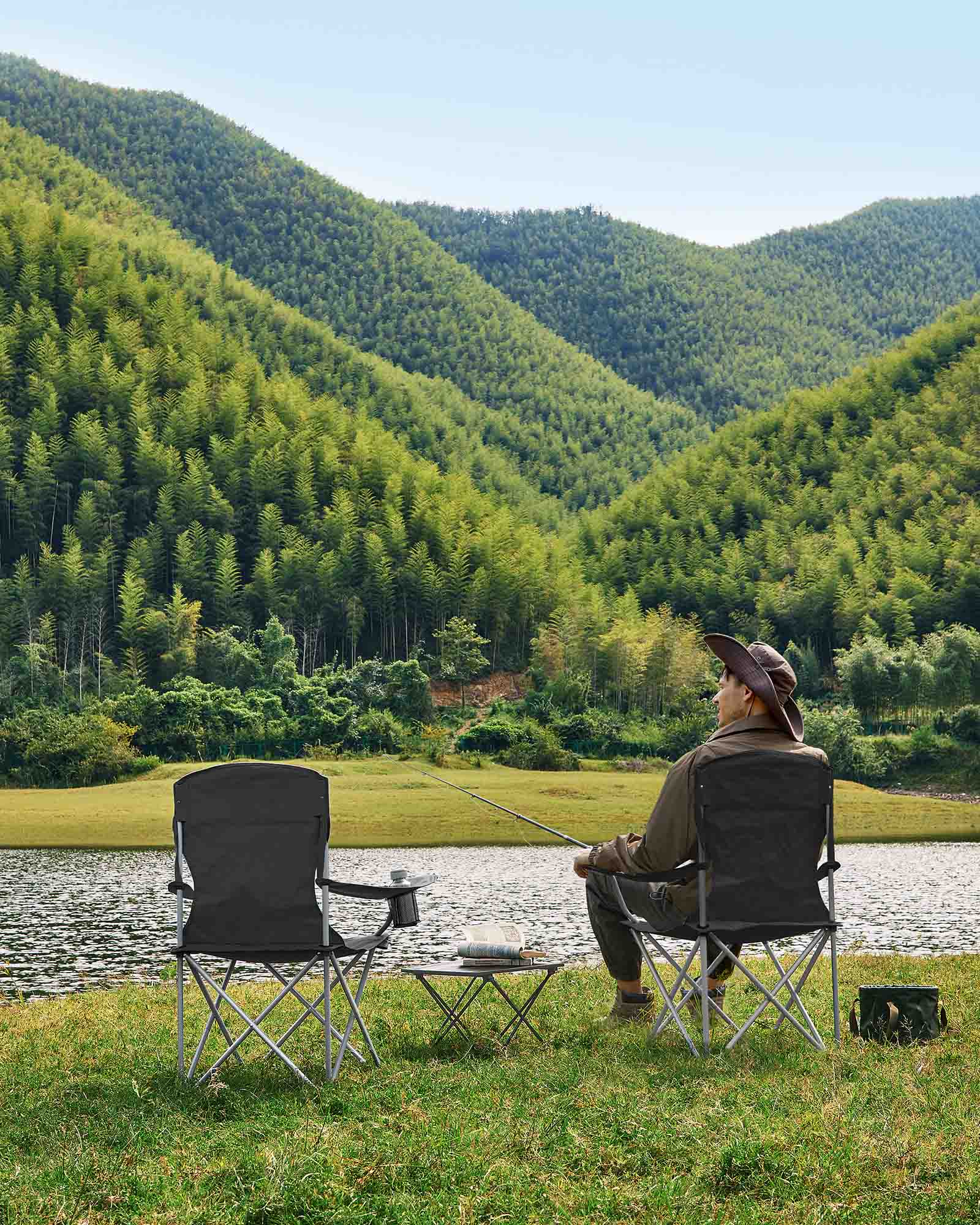 Set of 2 Folding Camping Chairs - Black - Sturdy Frame