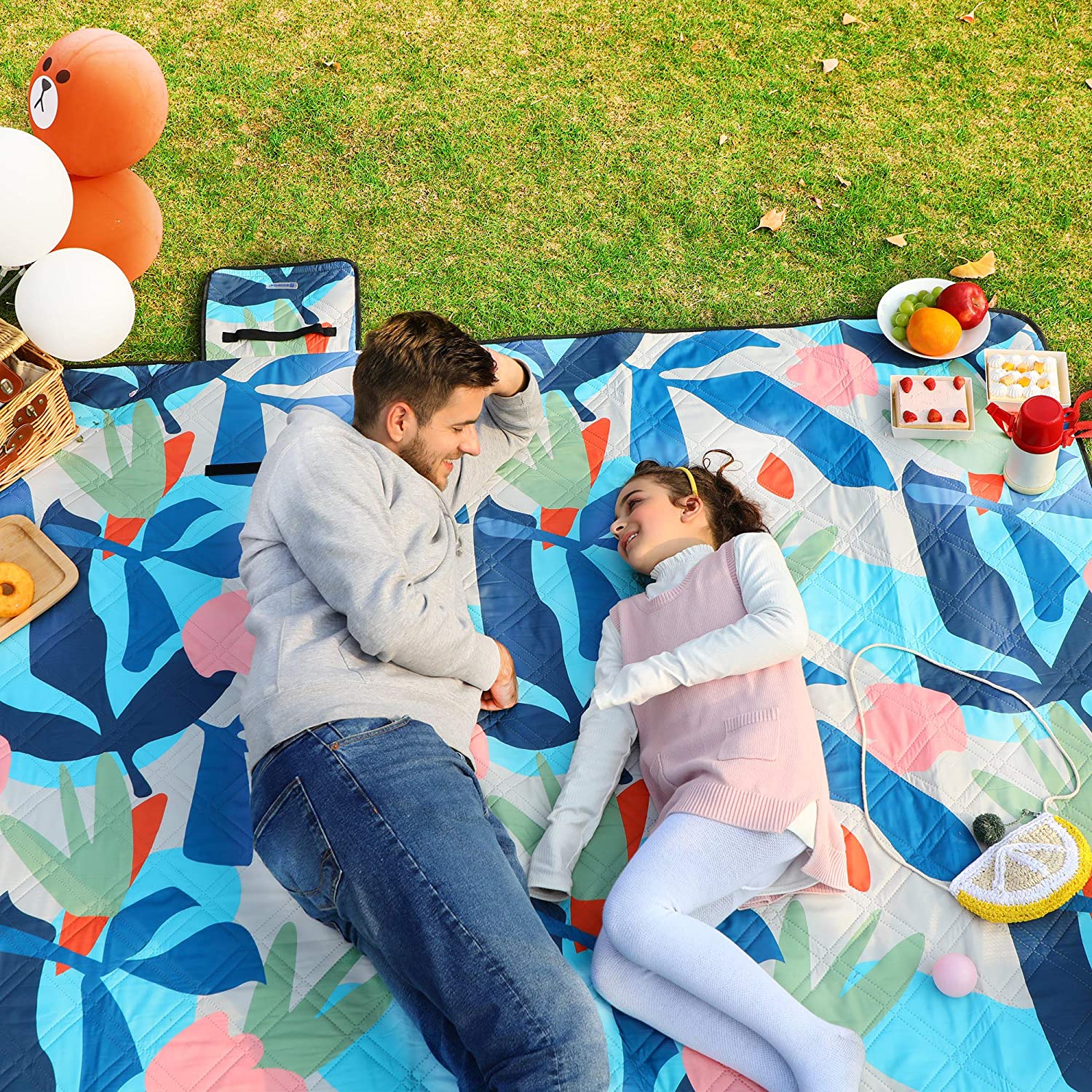 Folding Picnic Blanket - Multicolor Fern - Waterproof