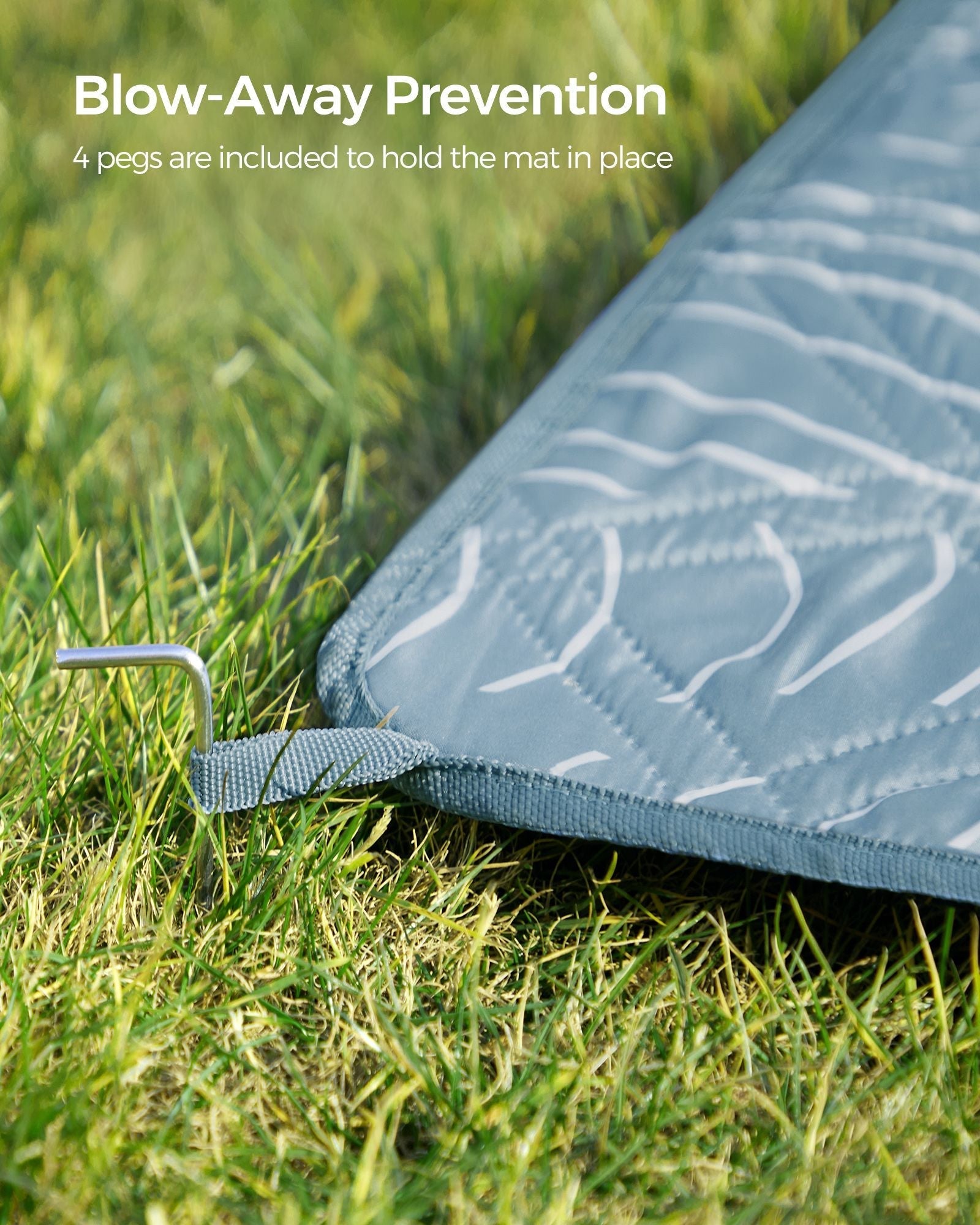 Picnic Blanket - Fabric - Light Blue with Leaf Pattern - Generously Sized 300 x 200 cm