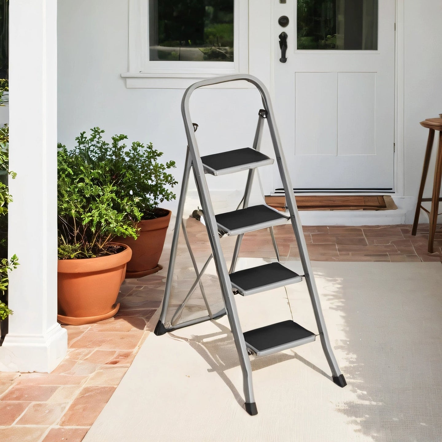 Folding 4-Step Ladder - Metal - Dove Grey