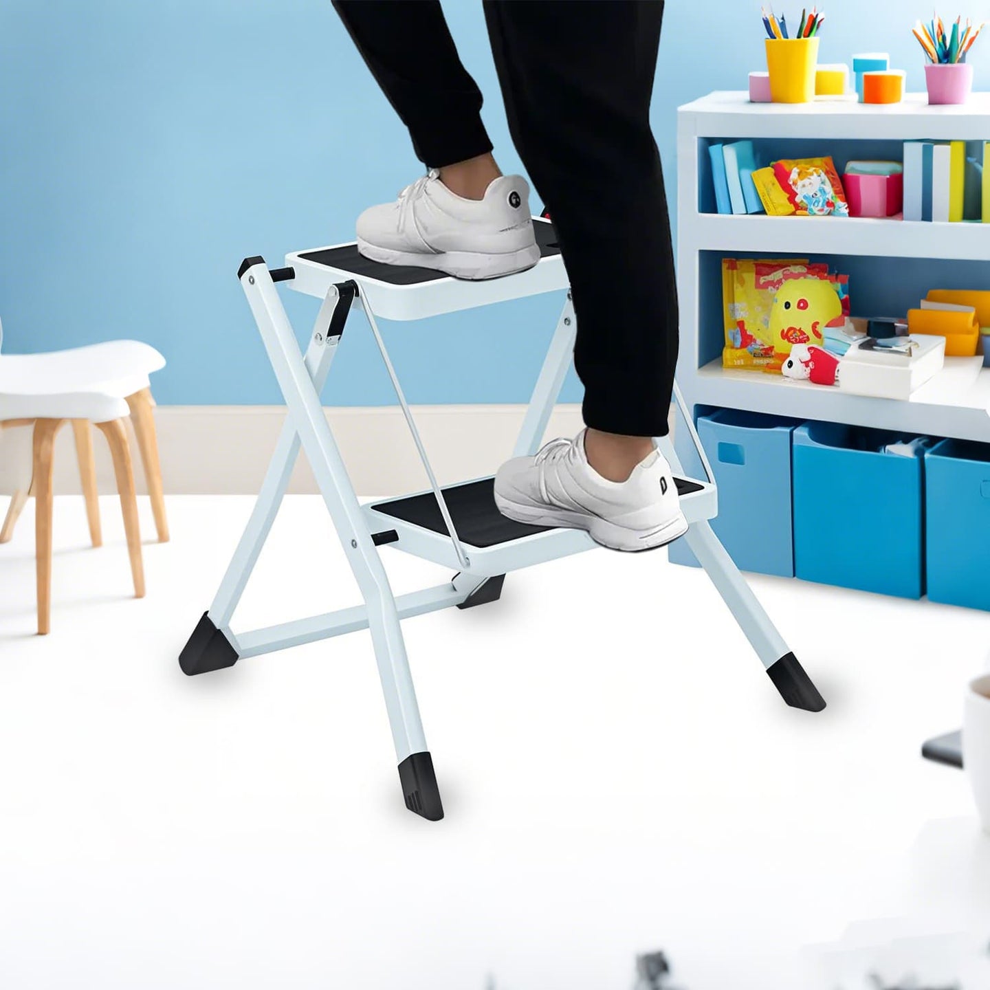 Folding 2-Step Ladder - Metal - Grey
