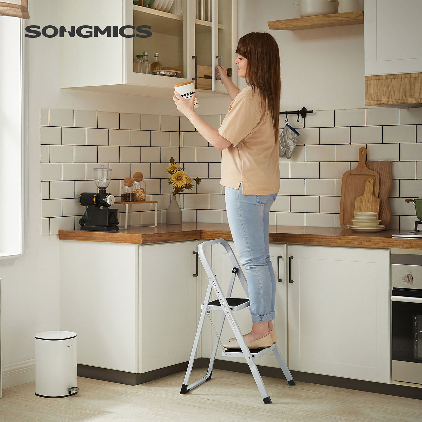 Portable 2 Step Ladder - Steel - White