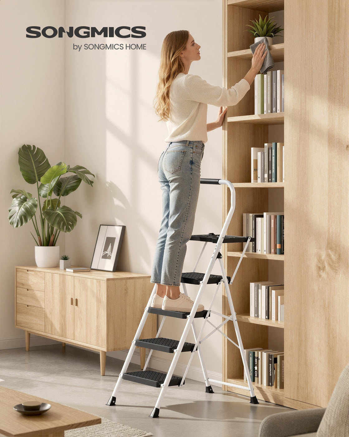 Step Ladder - Folding with Non-Slip Steps