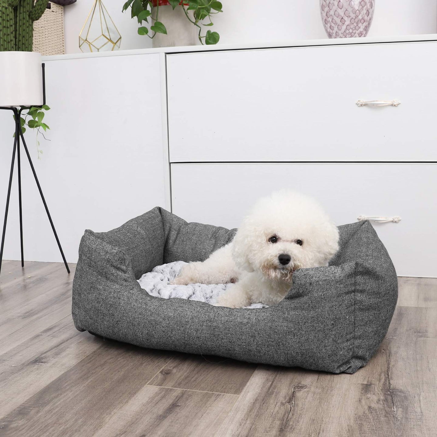 Plush Dog Bed - Soft Fabric - Grey - Round Shape with Removable Cover