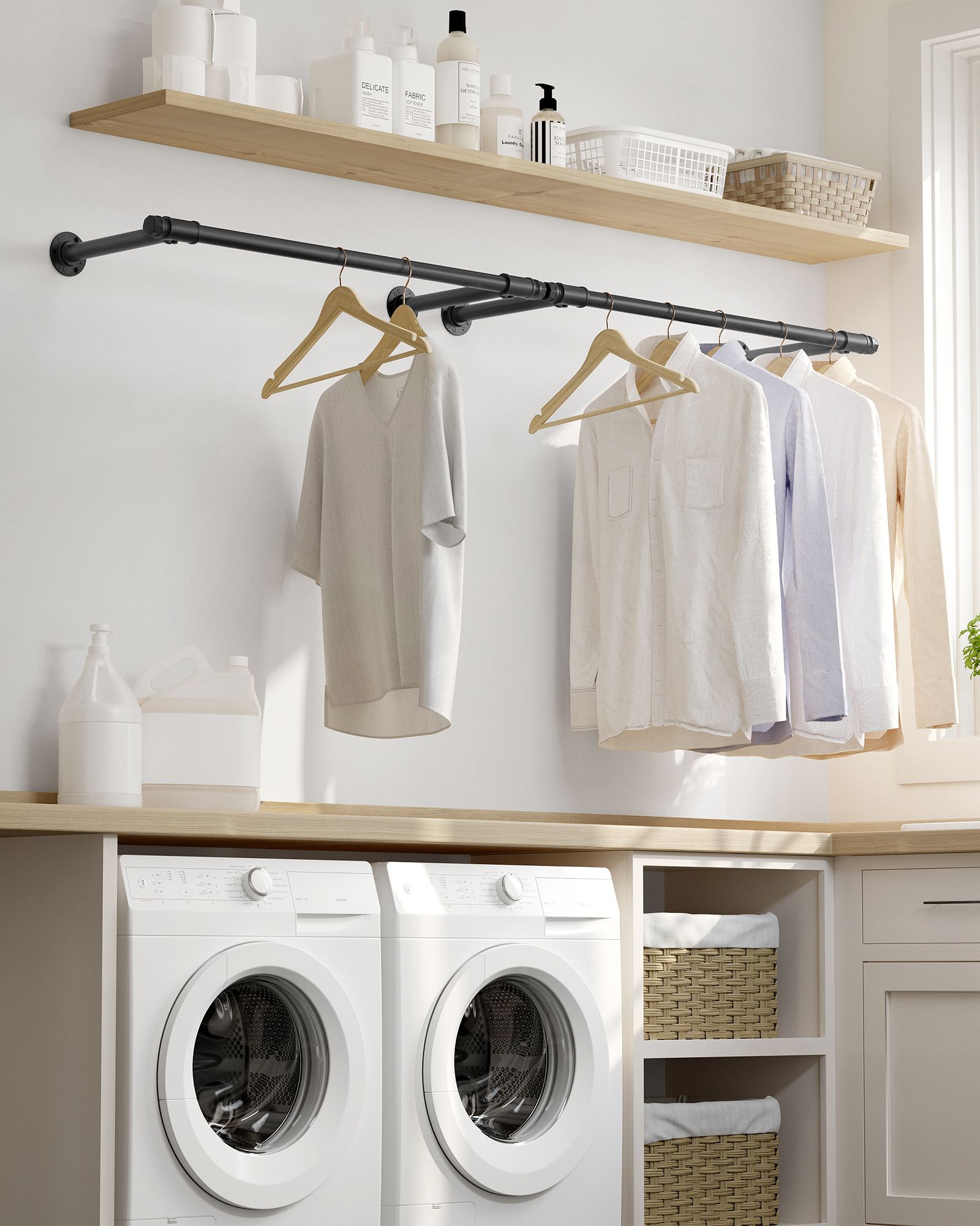 Set of 2 Wall-Mounted Clothes Rails - Steel - Black - 60 kg Load Capacity