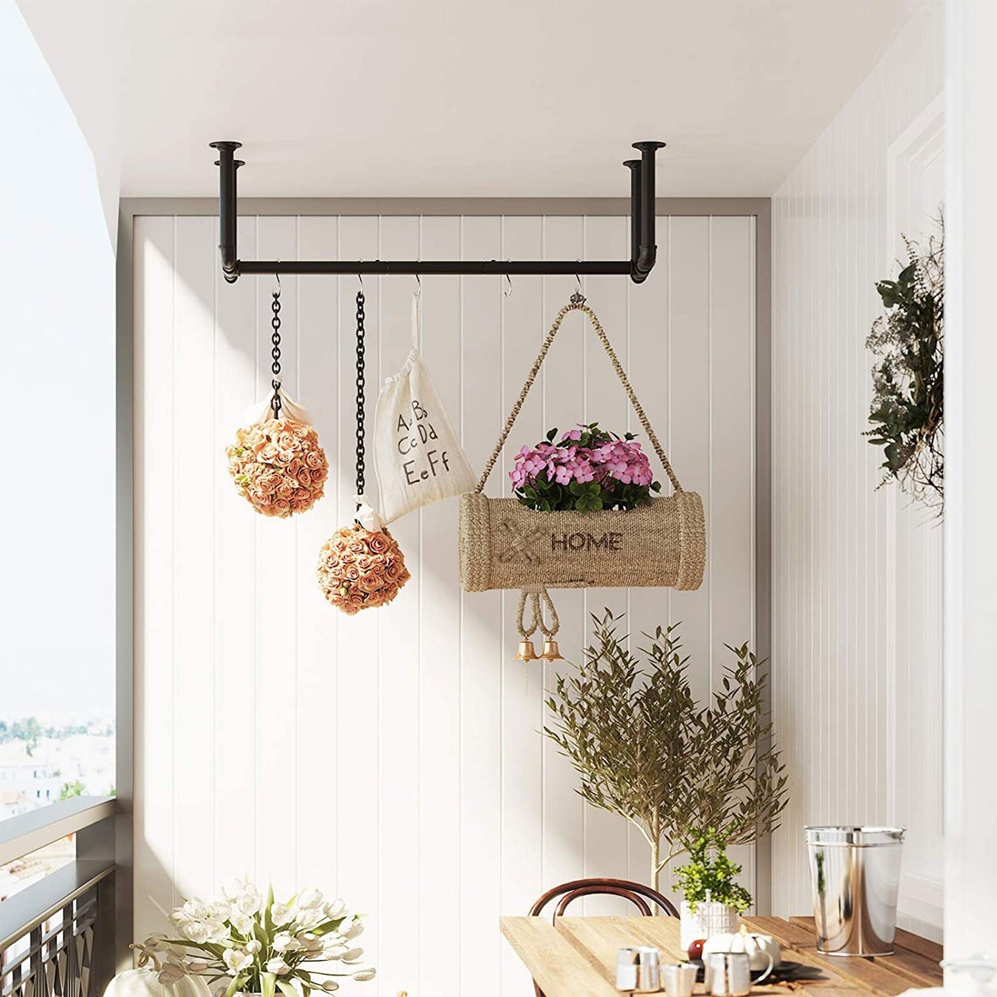 Wall-Mounted Clothes Rack - Metal - Black - Industrial Pipe Design
