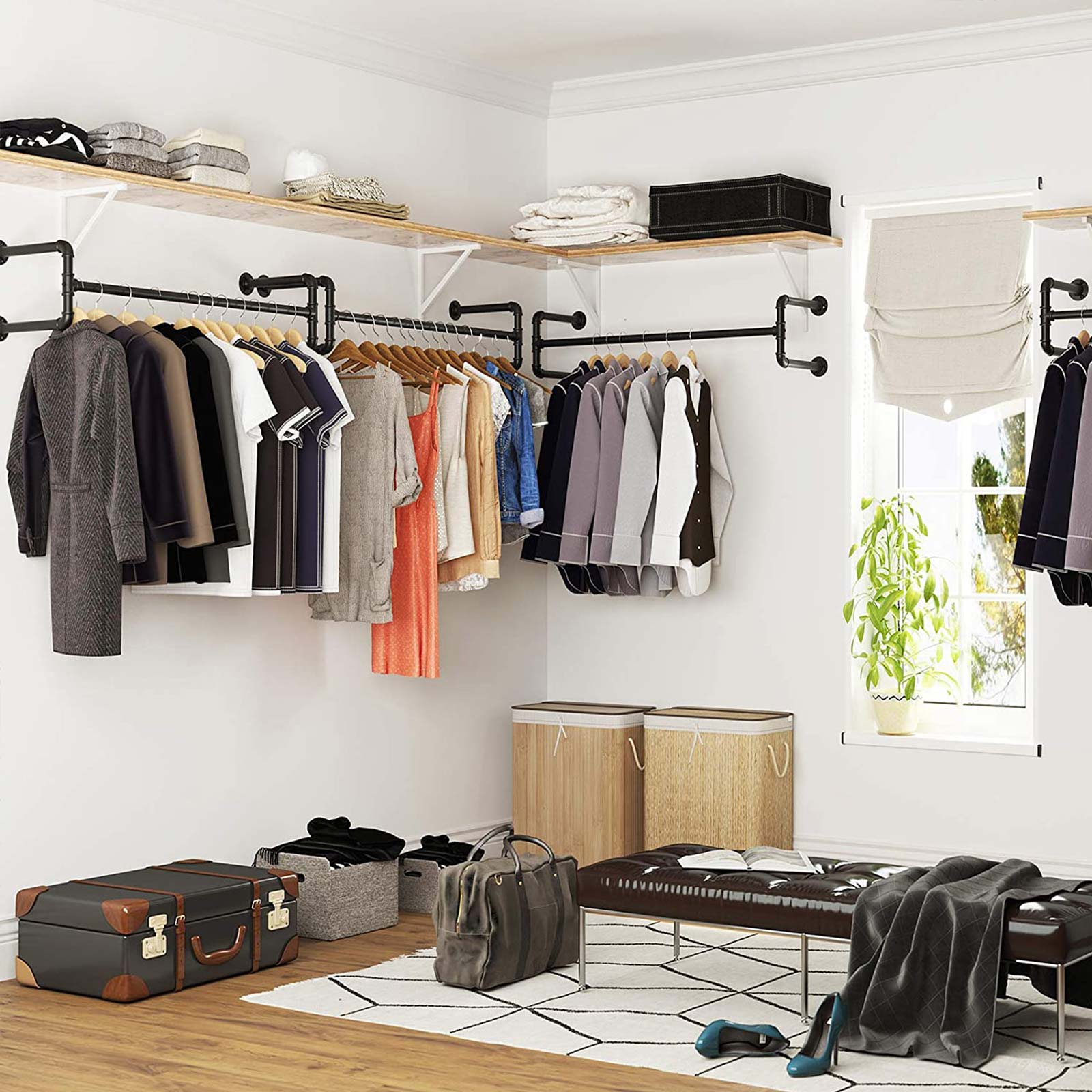 Wall-Mounted Clothes Rack - Metal - Black - Industrial Pipe Design