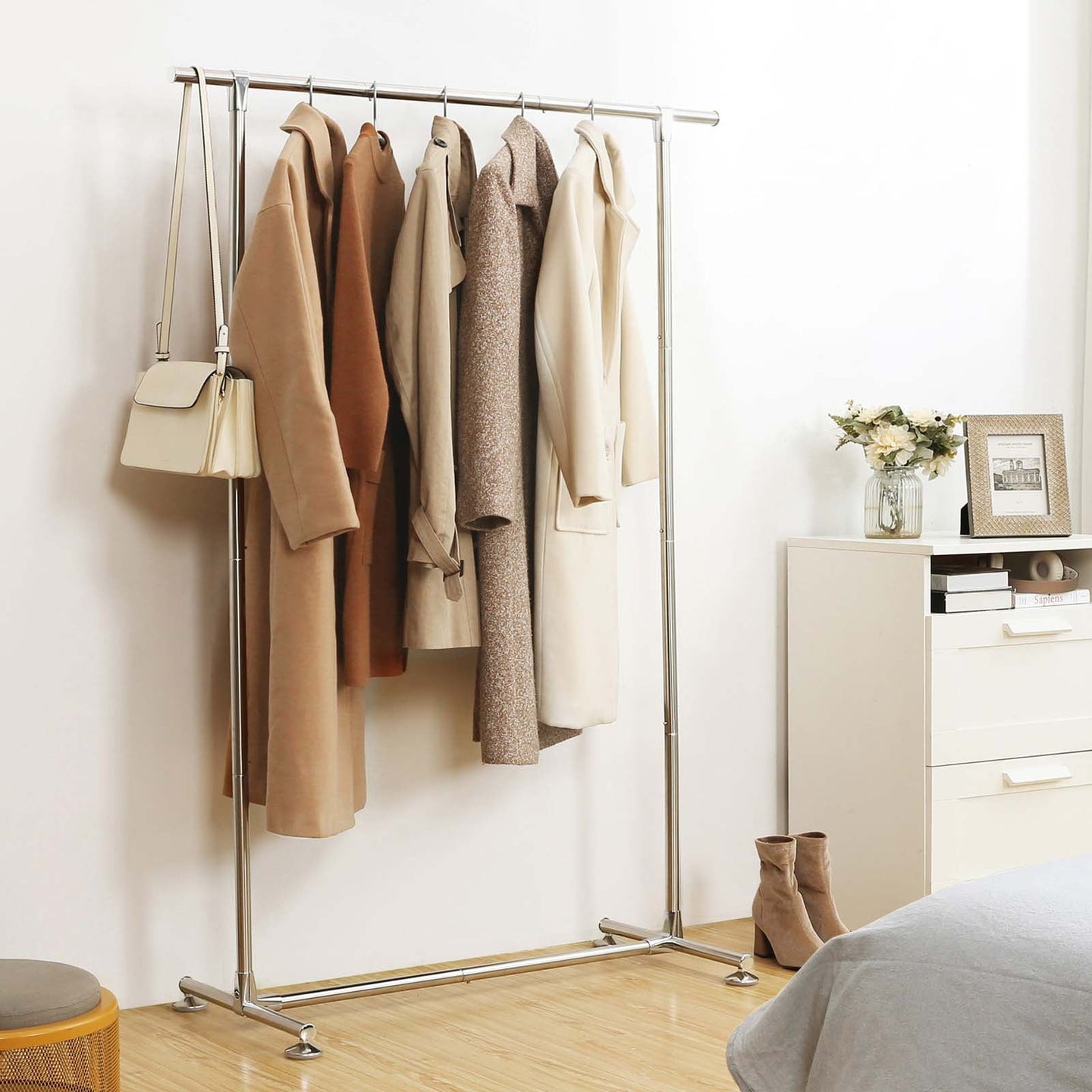 Hanging Rail Garment Rack - All-Metal - Silver - Robust Design with 45 kg Load Capacity