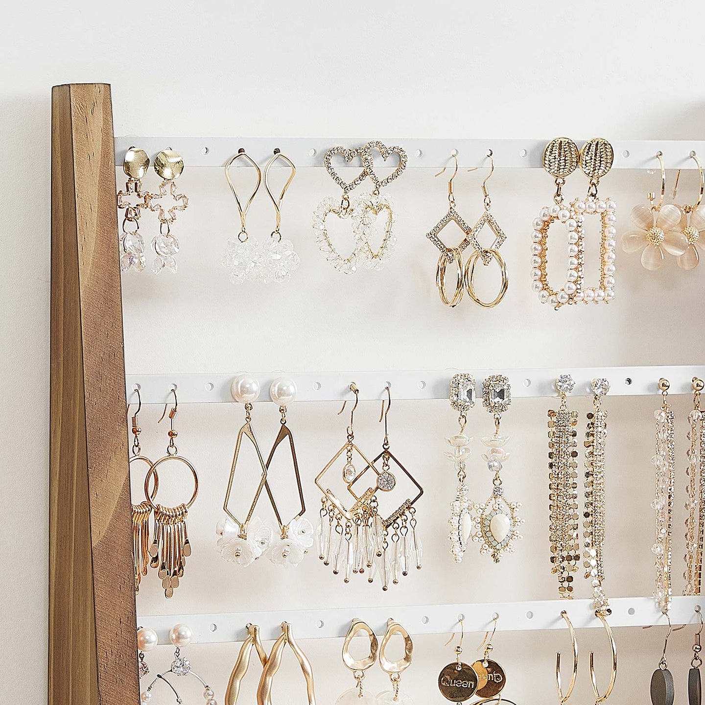 Wall-Mounted Jewellery Display Stand - Metal - Rustic Brown and White - Adjustable Angle
