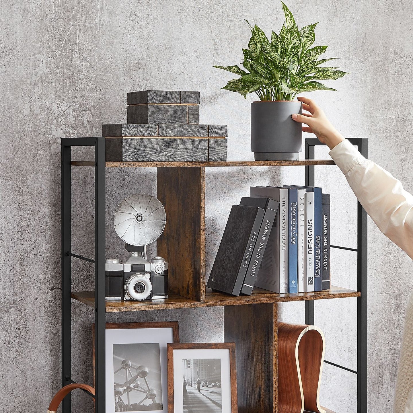 Bookshelf - Wood - Rustic Brown and Black - 5-Tier Industrial Storage Shelf
