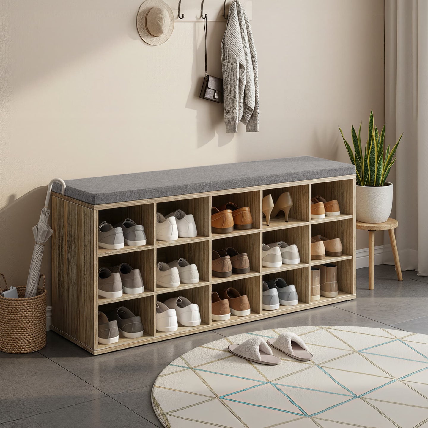 Shoe Bench - Wood - Natural Finish - Padded Seat with 15 Compartment Storage