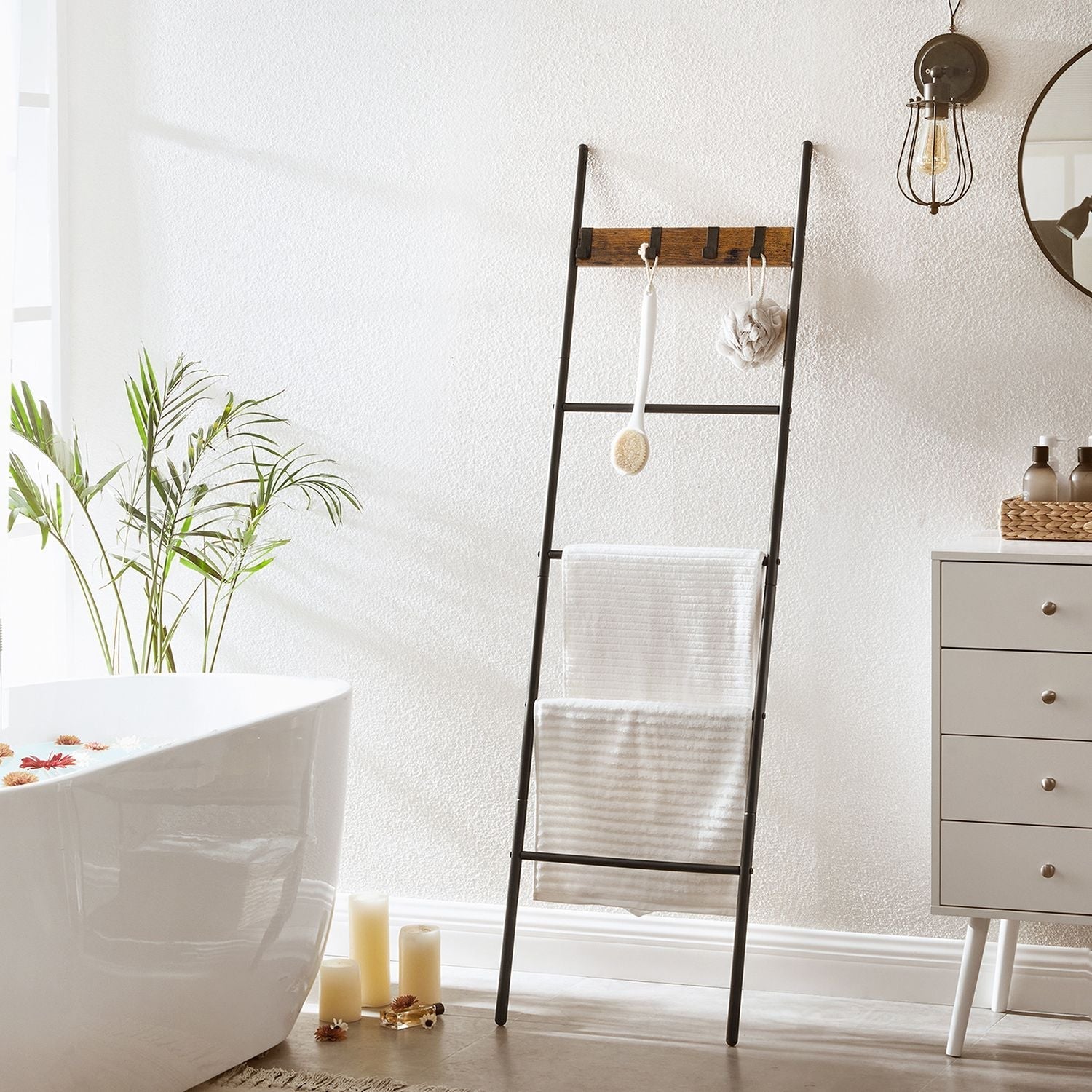 Blanket Ladder - Metal - Rustic Brown and Black