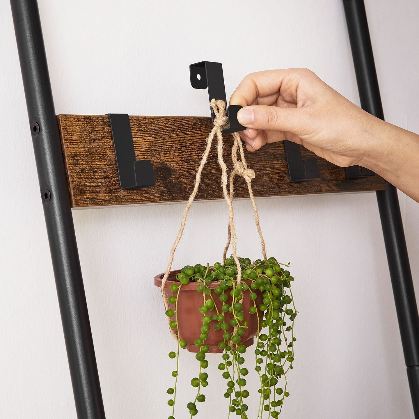 Blanket Ladder - Metal - Rustic Brown and Black