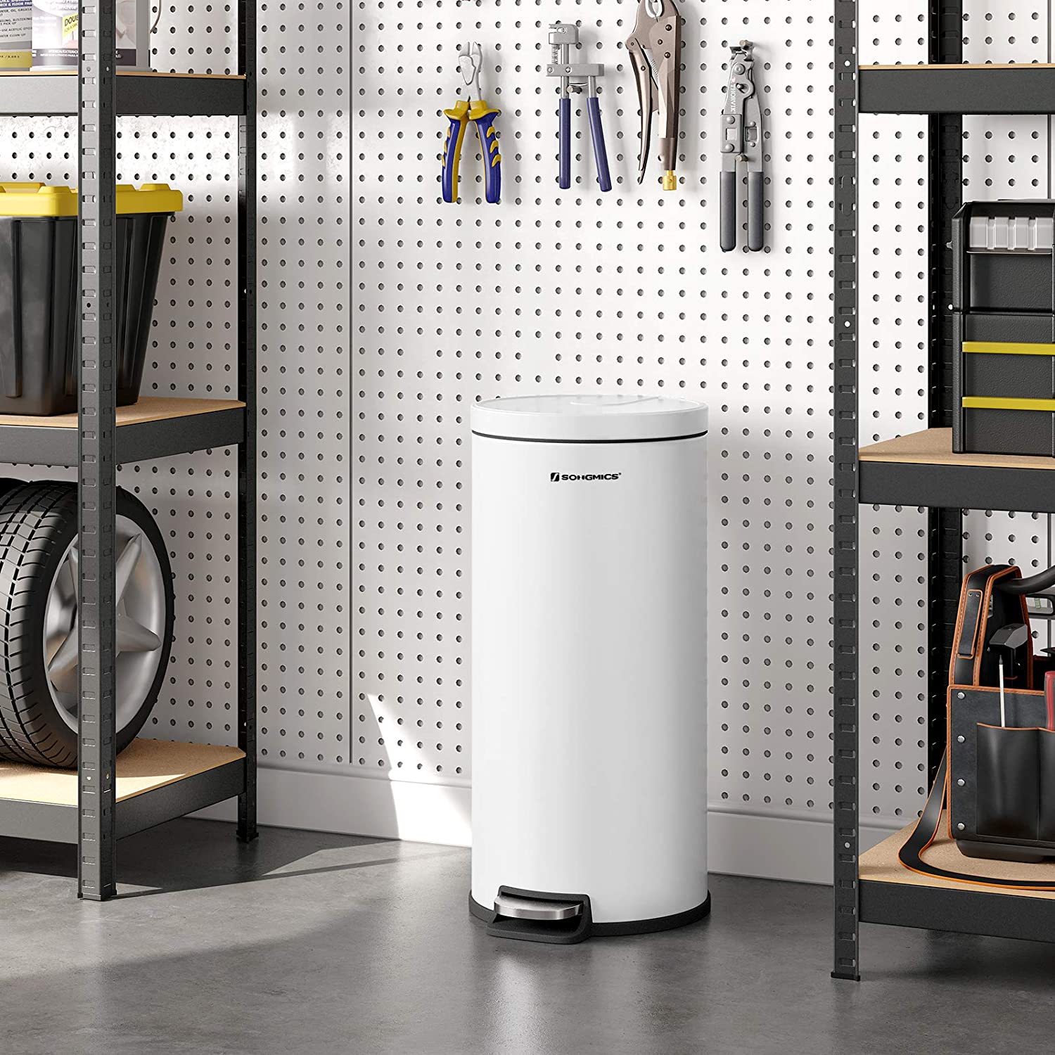 Pedal Trash Can - Metal - White - 30L Capacity