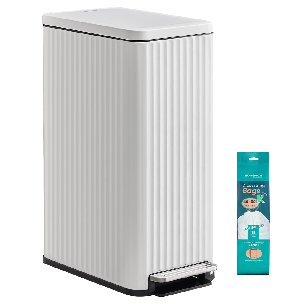 Kitchen Bin - With Pedal and Soft-Close Lid - 47.6 x 26.3 x 62.4 cm