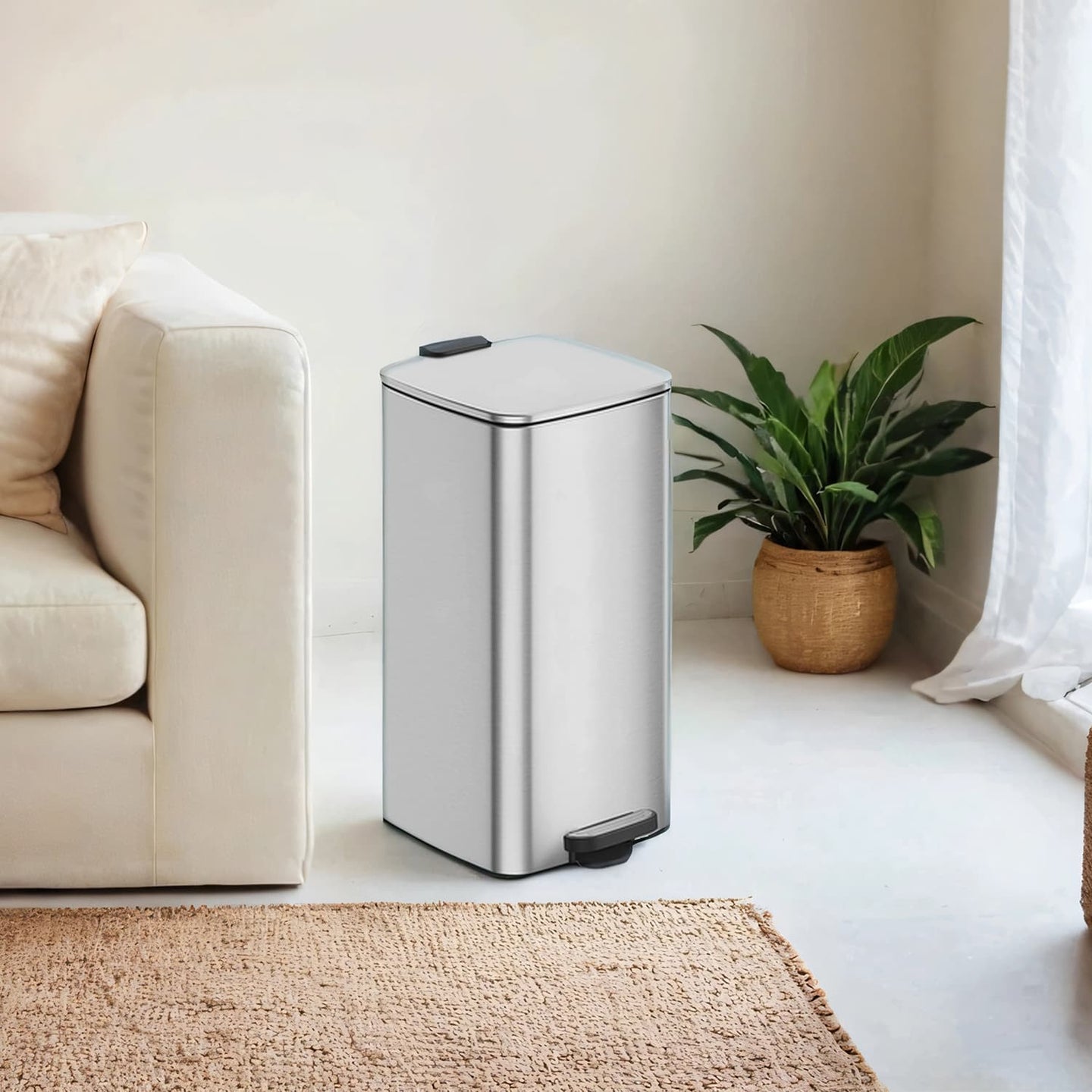 Stainless Steel Trash Can - 8 Gallons - Metallic Silver - Kitchen Garbage Bin