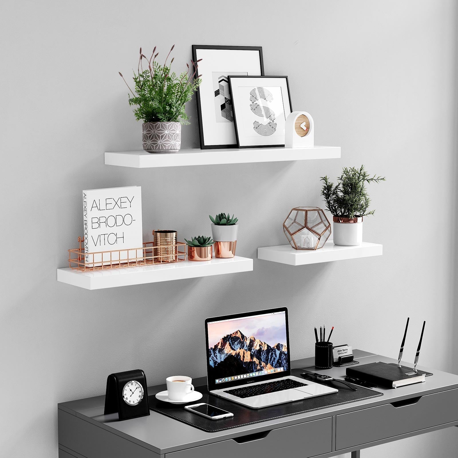 Wall Mounted Bookshelf - MDF - Rustic Brown - 60 cm Floating Shelf for Display and Storage