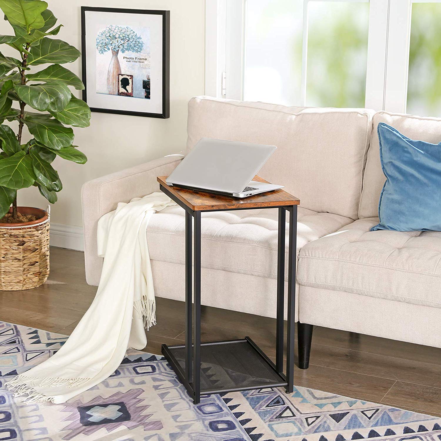 Mesh Shelf Side Table - Metal - Rustic Brown