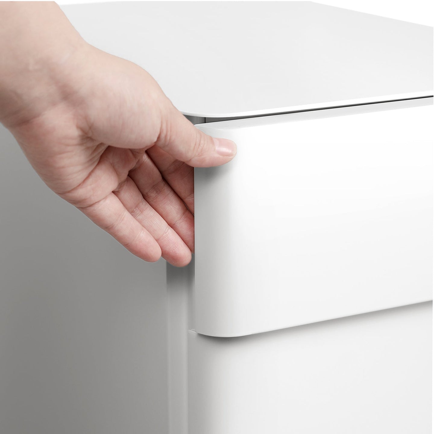 Mobile Filing Cabinet - Wood - White - Lockable with Wheels for A4