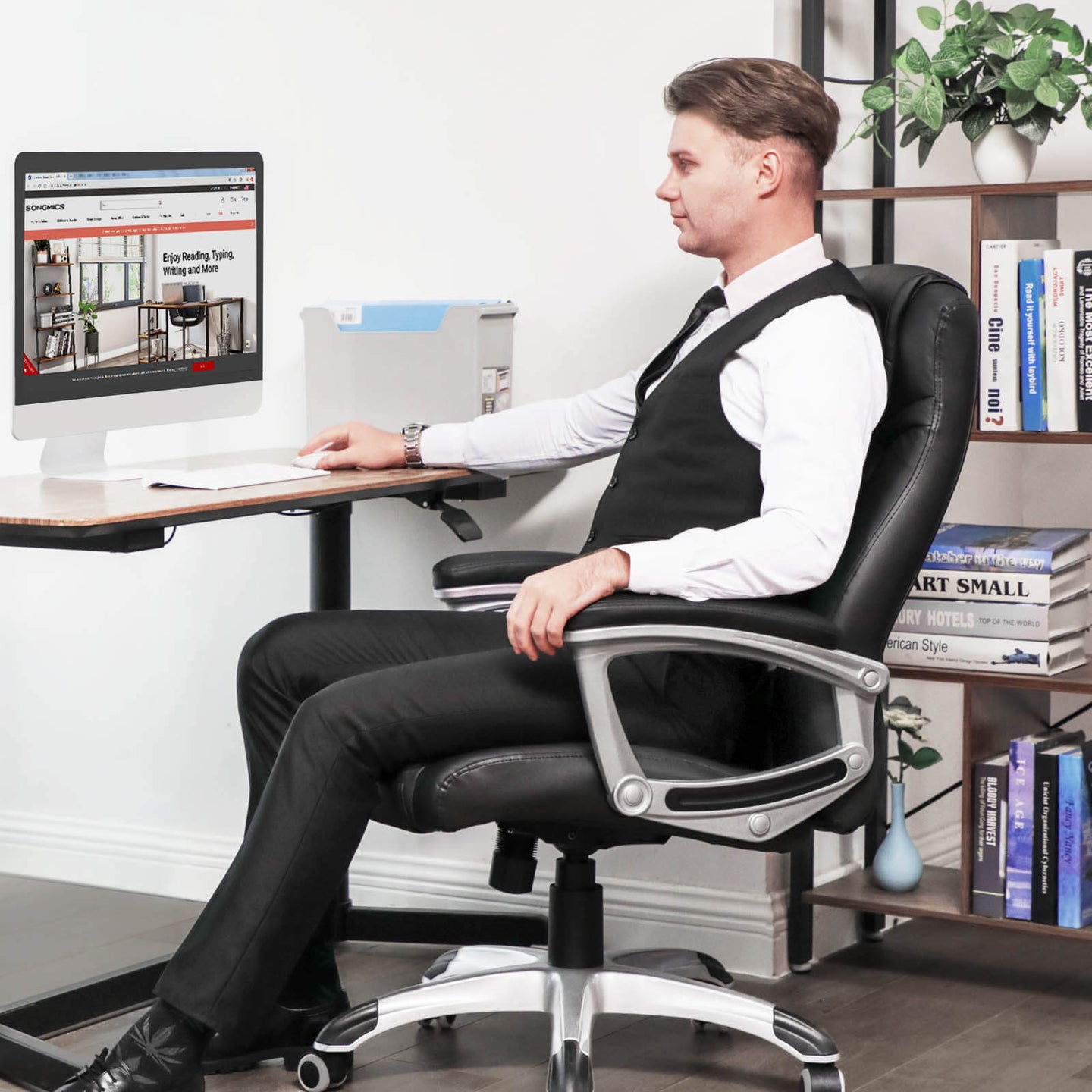 Ergonomic Office Chair - PU - Black - Height Adjustable