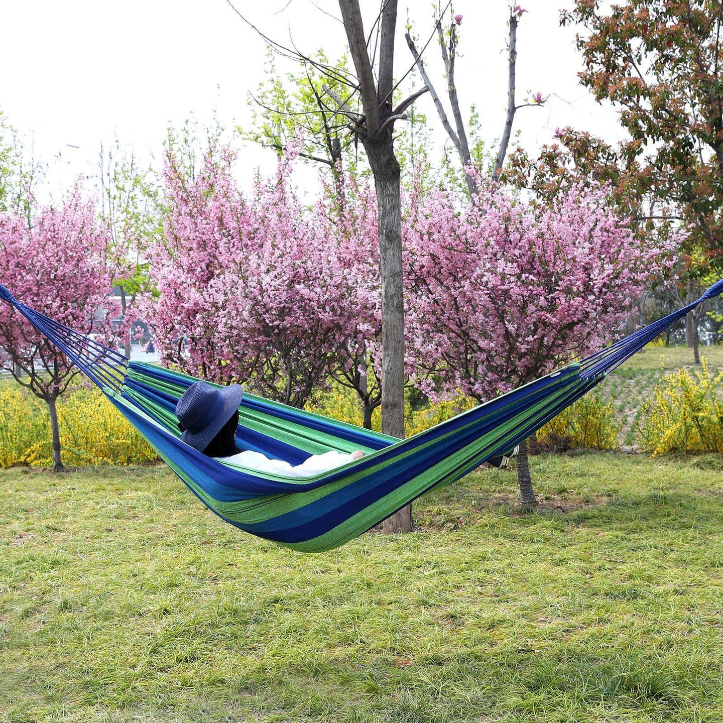 Portable Hammock - 70% Cotton - Multi-Color