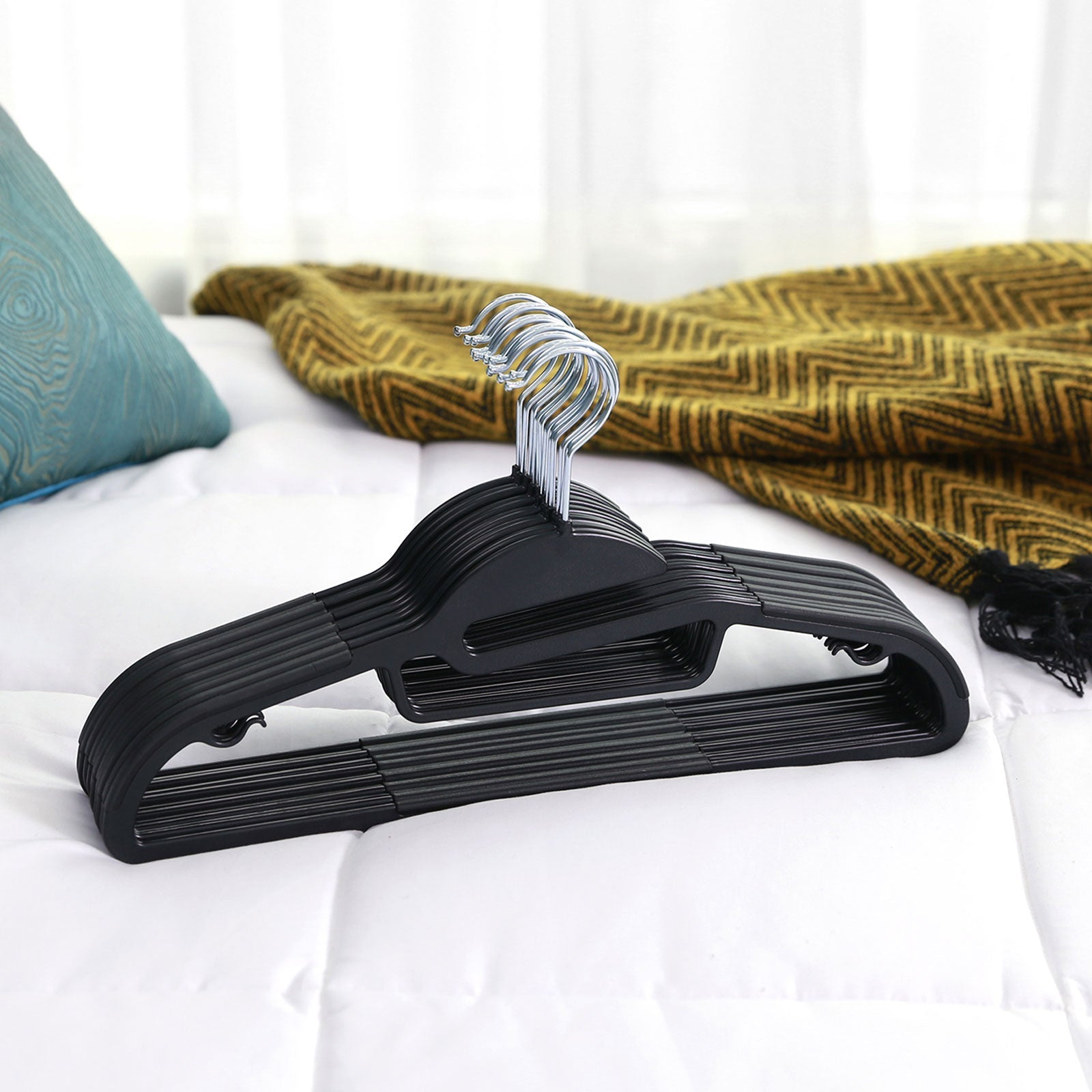 Coat Hangers - Plastic - Grey - Non-Slip Space Saving Design with 360° Rotating Hook