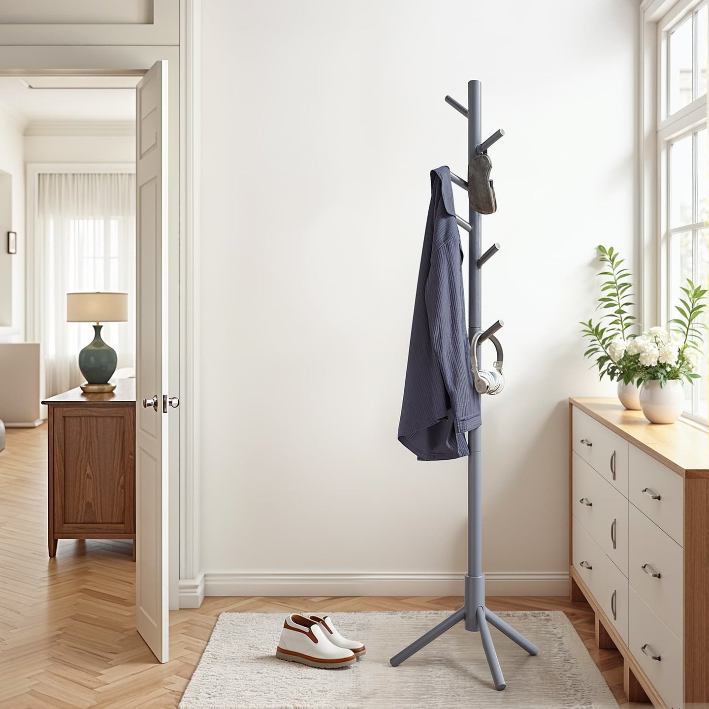 Solid Wood Coat Rack - Solid Wood - White - Tree-Shaped Design with 8 Hooks and 3 Height Options