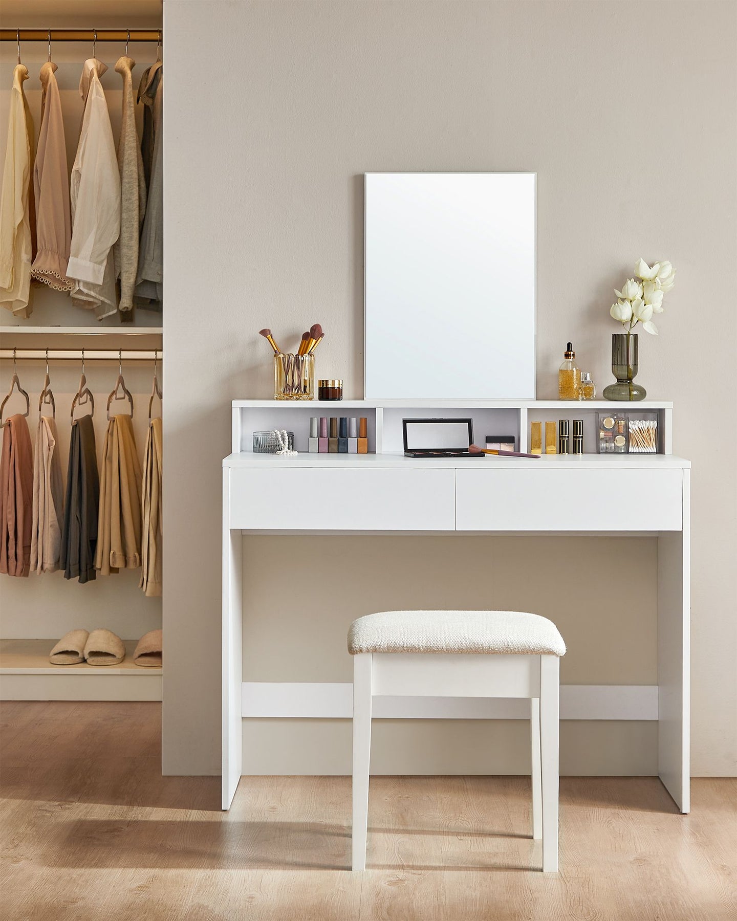Dressing Table - Wood - Modern Finish