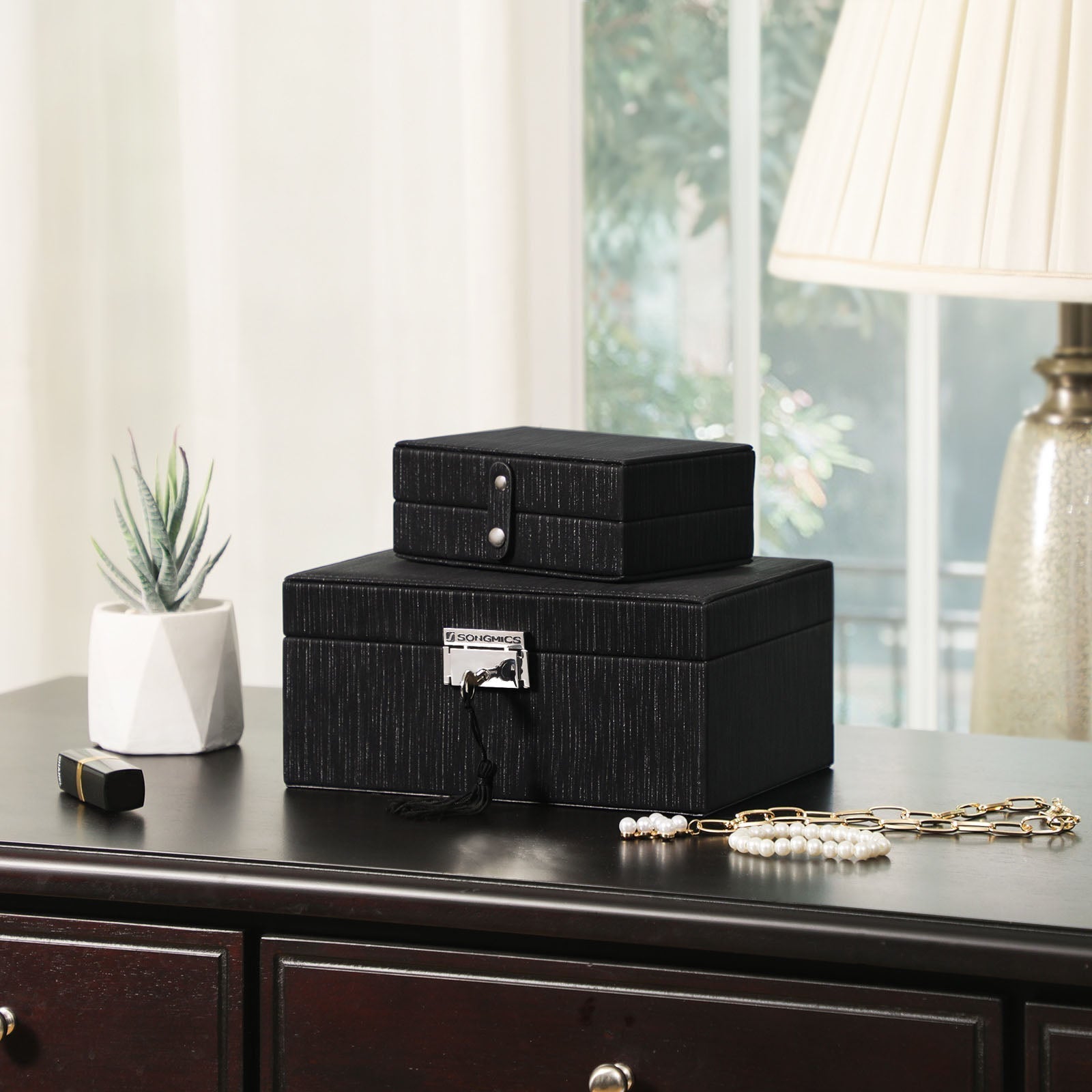 Jewelry Box - Wood - Black - Lockable with Removable Divider and Foldable Tray