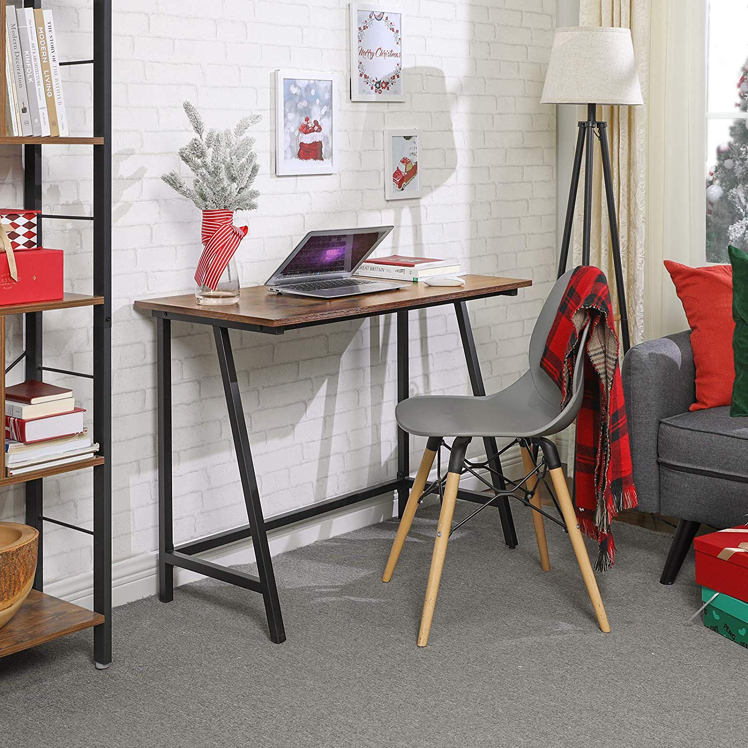 Computer Desk - Wood - Rustic Brown - Space-Saving