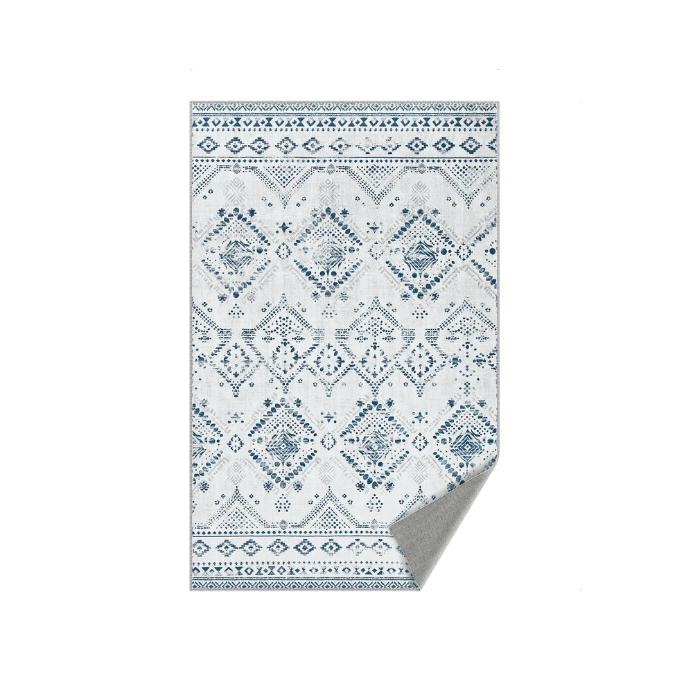 Area Rug - 5 ft x 3 ft - Polyester - Non-Slip