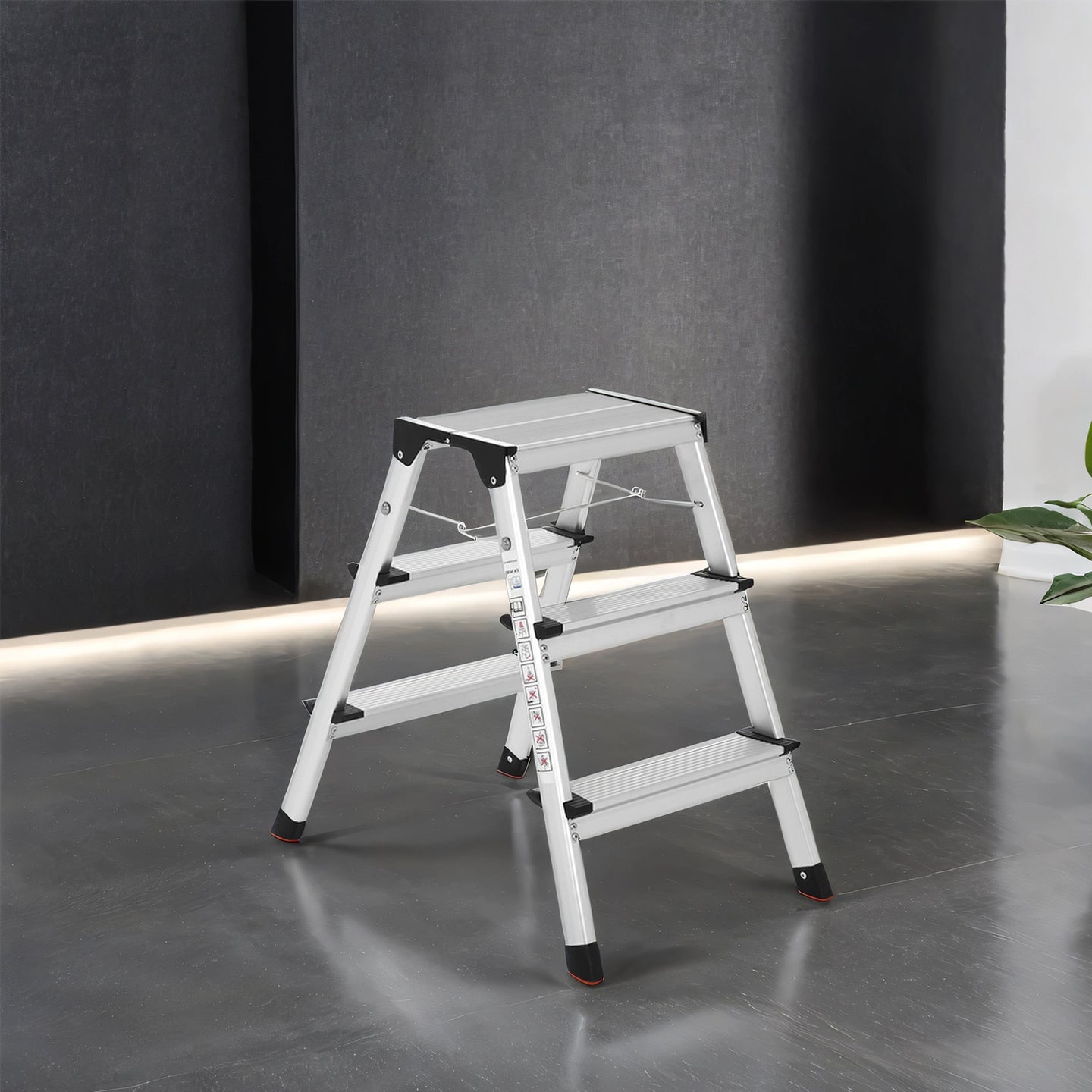 Ladder, 3 Step Aluminium Ladder - Aluminium Alloy and Plastic - Silver + Black Plastic Parts