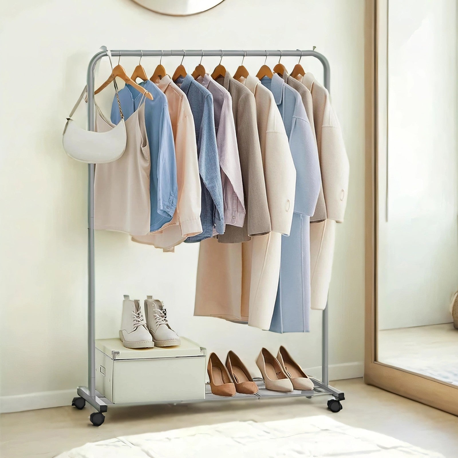 Mobile Clothing Rail - Metal - Black - Lockable Wheels and Storage Shelf