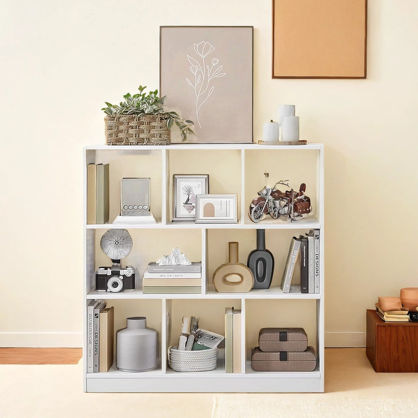 Bookshelf - White - Wooden