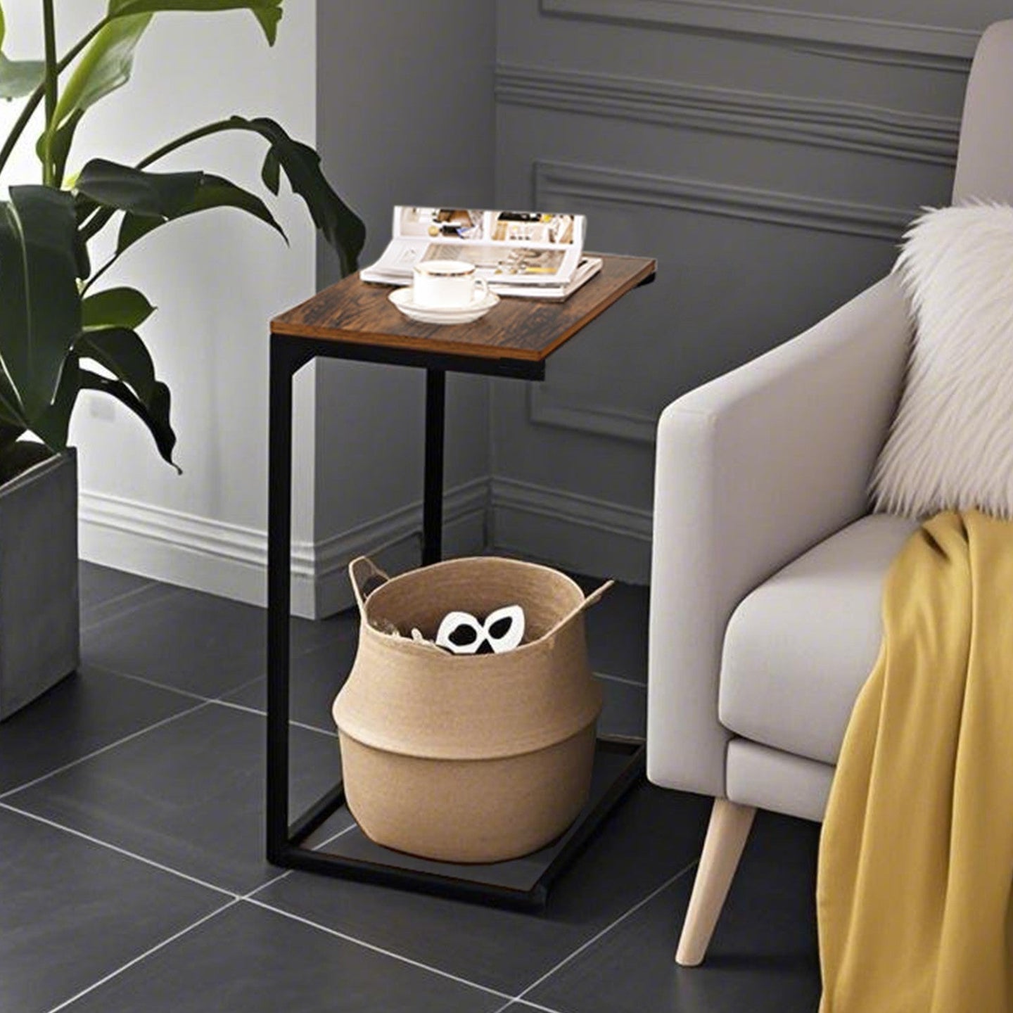 C-Shaped Side Table - Steel - Rustic Brown and Black - Ideal for Living Room and Bedroom