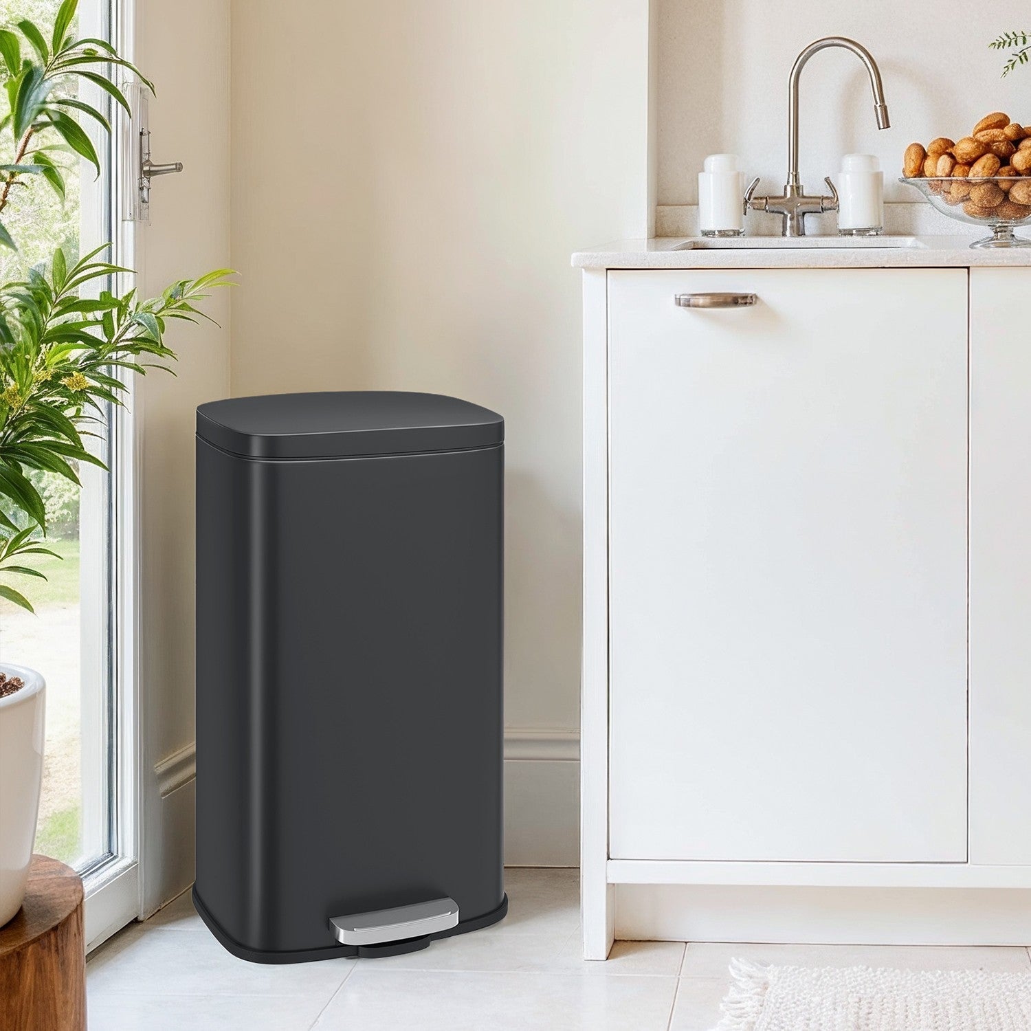 Pedal Rubbish Bin - Stainless Steel - Black - 30L Capacity