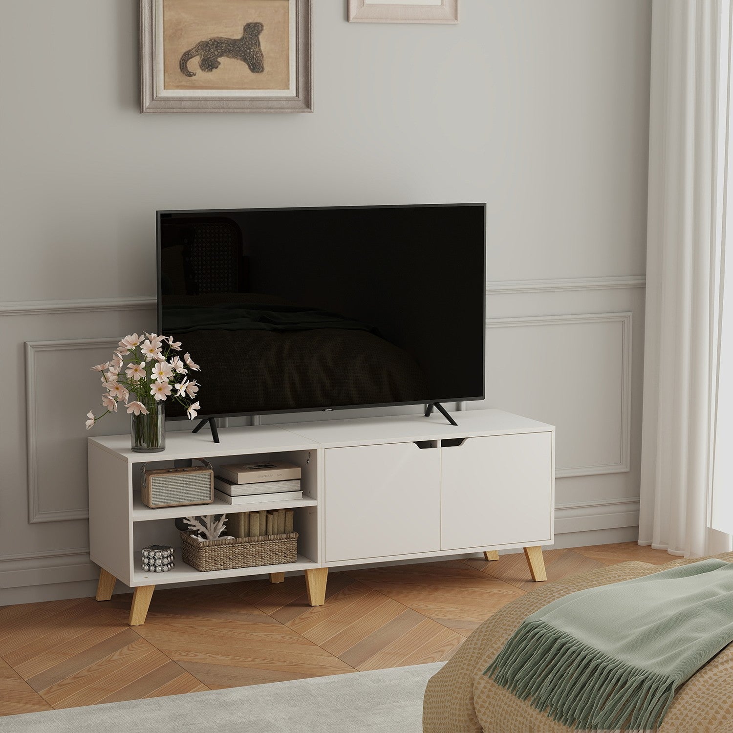 TV Cabinet - Wood - Straw Yellow - 140 cm Long
